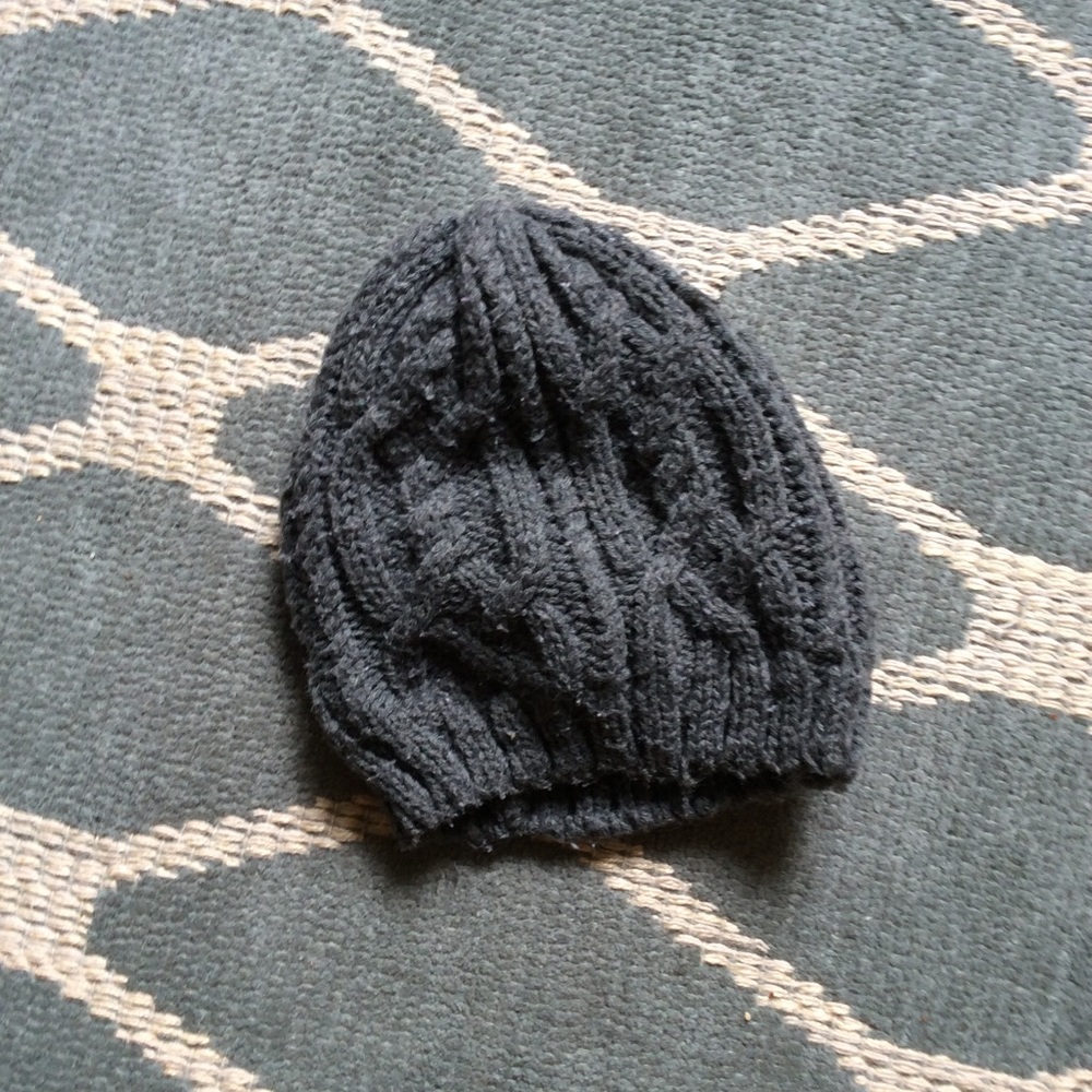 Grey knit bini hat